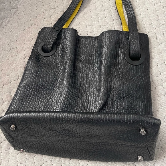 Dilaks Shoulder Bag - Picture 2 of 13